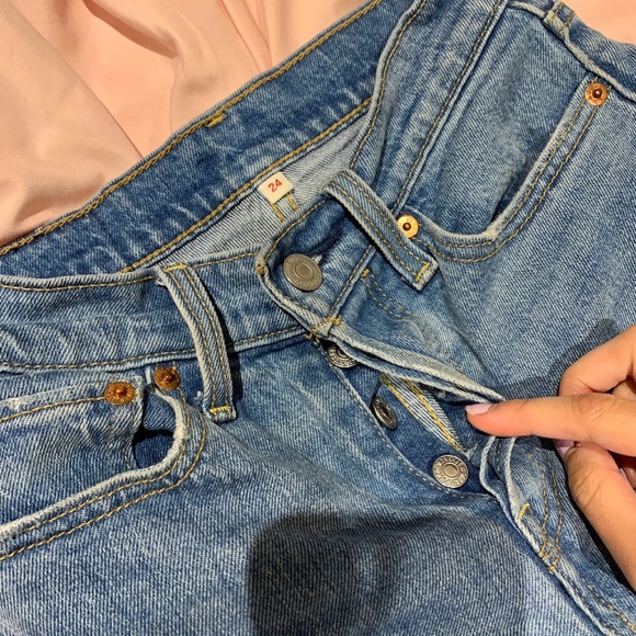 Vintage Levi's Wedgie 24 - Picture 3 of 4